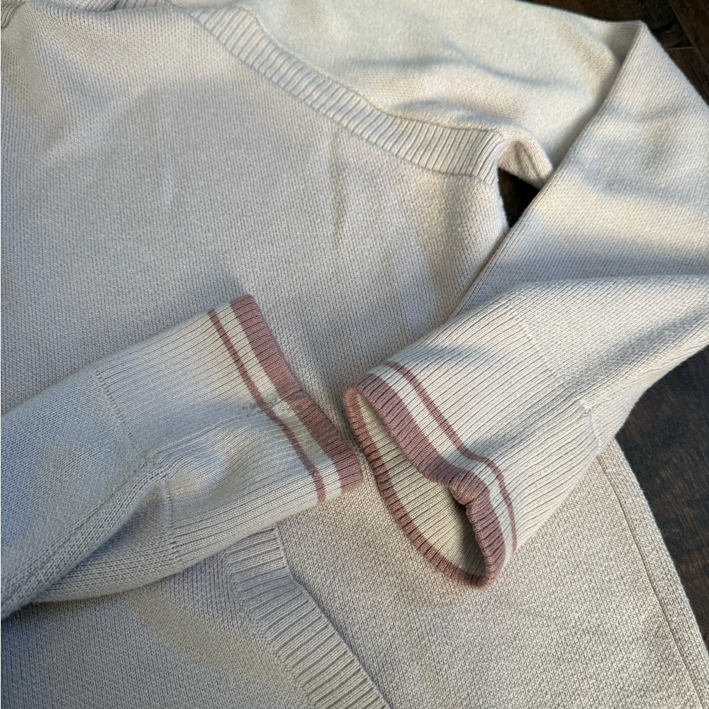 Lululemon Soothe Away Hoodie - Picture 13 of 14